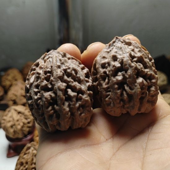 阿***行文玩核桃把件东北野生文玩核桃