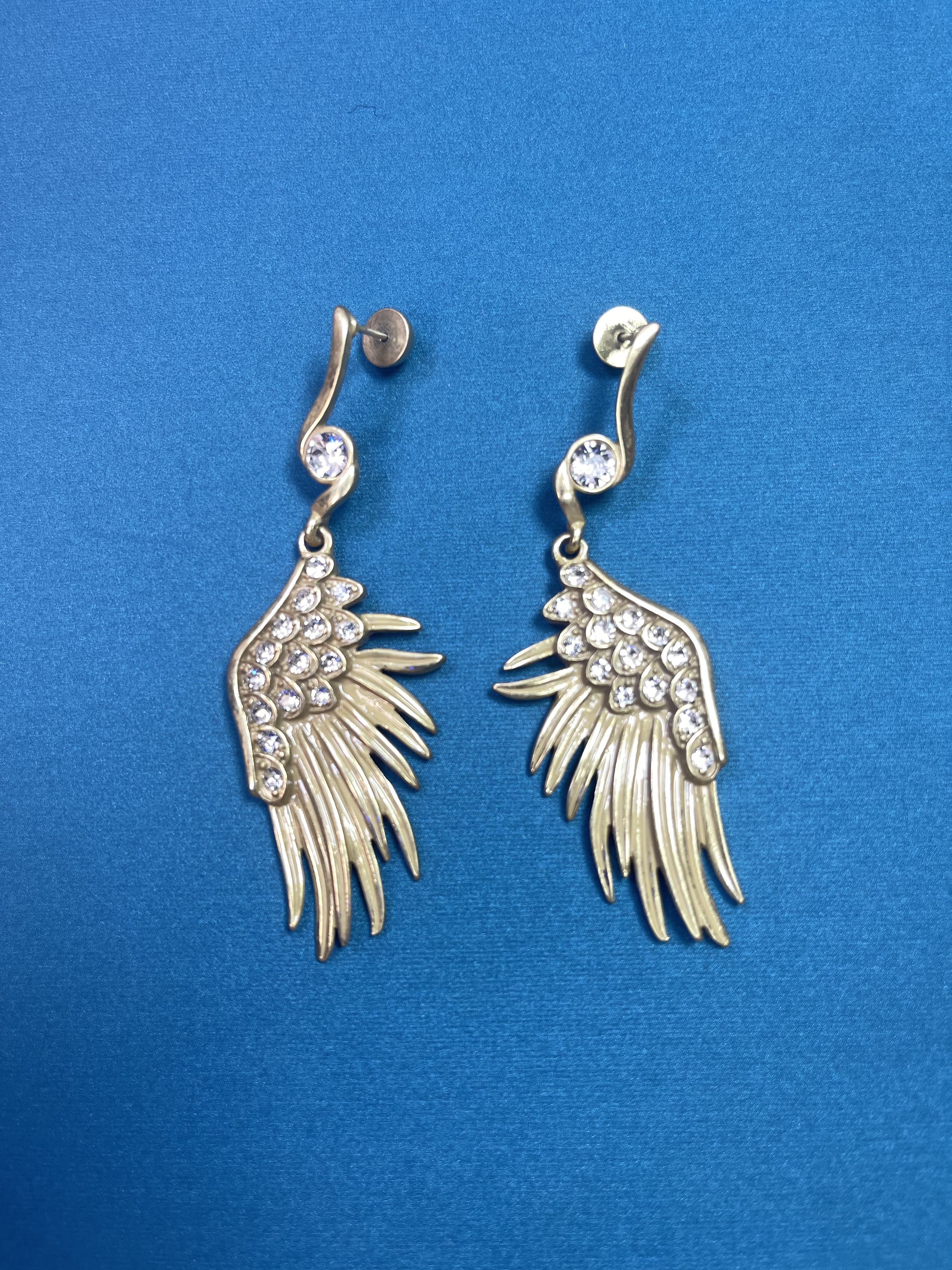 铜合金合成锆石耳饰 时尚轻奢镶白锆金色翅膀耳坠ES023