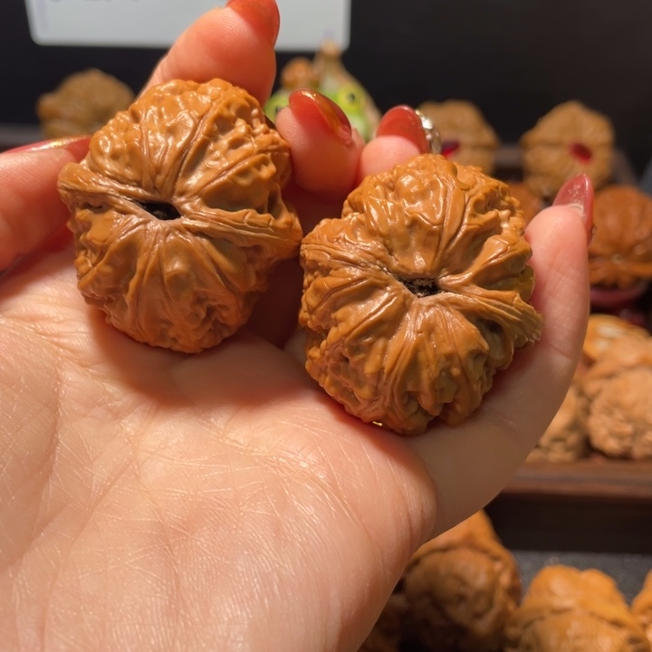 H***C核桃手串/手链元宝44