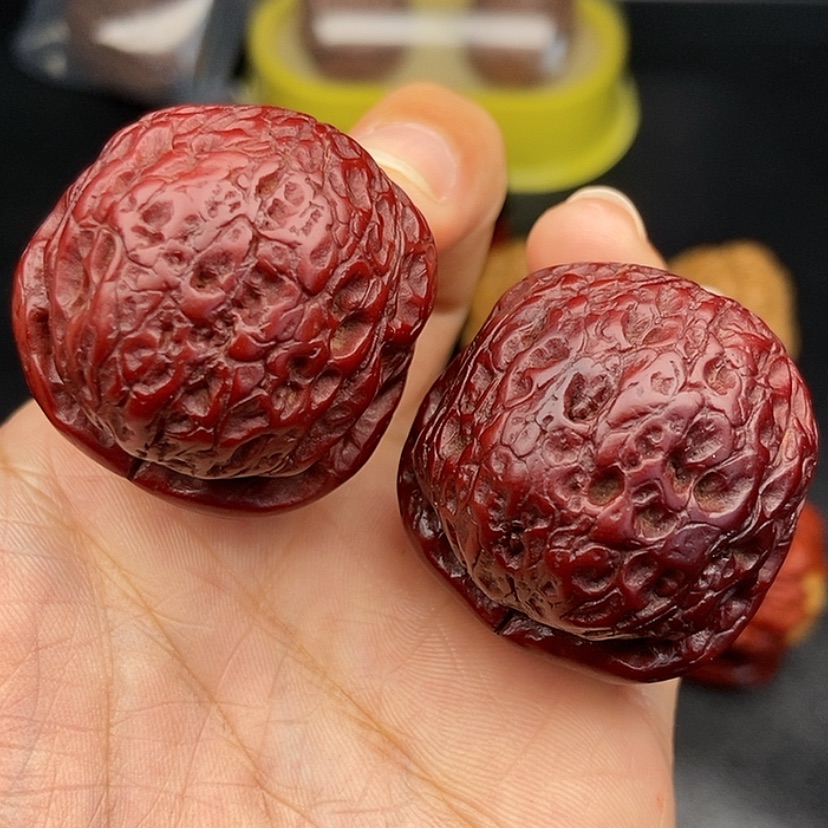 【闪购商品】把件文玩核桃38尺龙珠47克