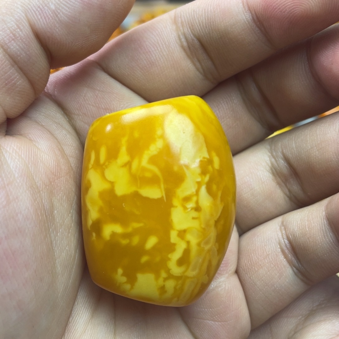 蜜蜡未镶嵌吊坠(不含链)