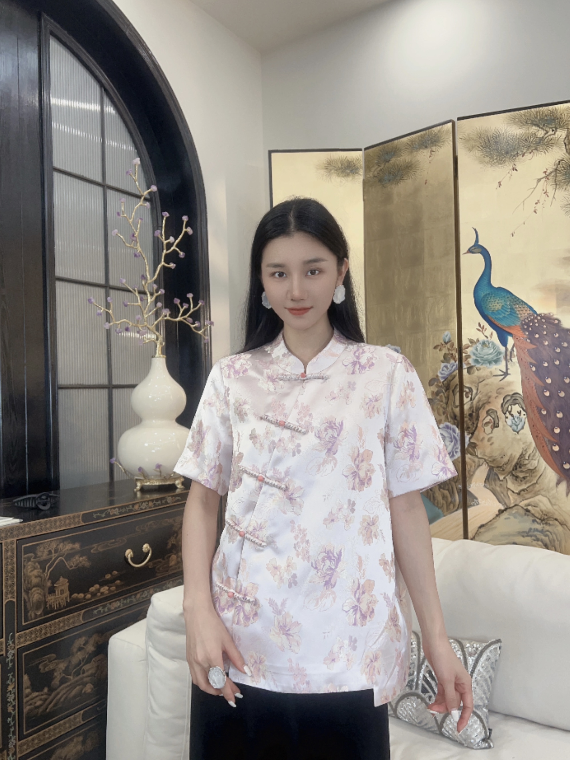 Betty Bairn【刘HAHA精选】高定系列设计款上衣25B-BW077