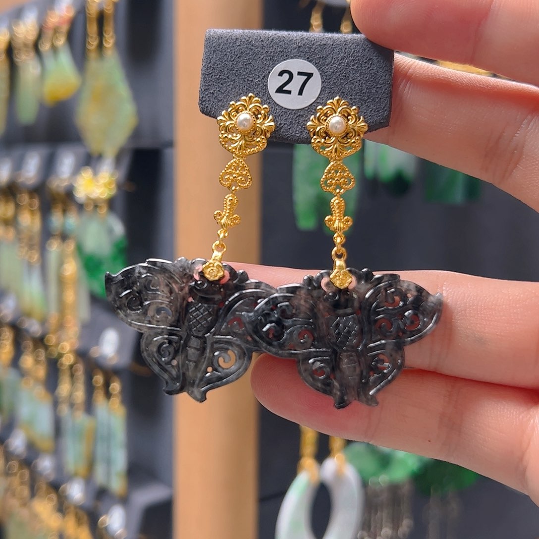 未镶嵌翡翠耳饰翡翠