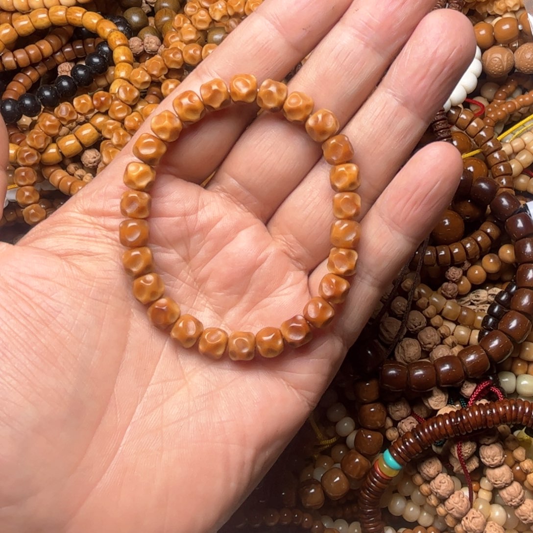 椰蒂吊坠17号龙脊菩提9x8