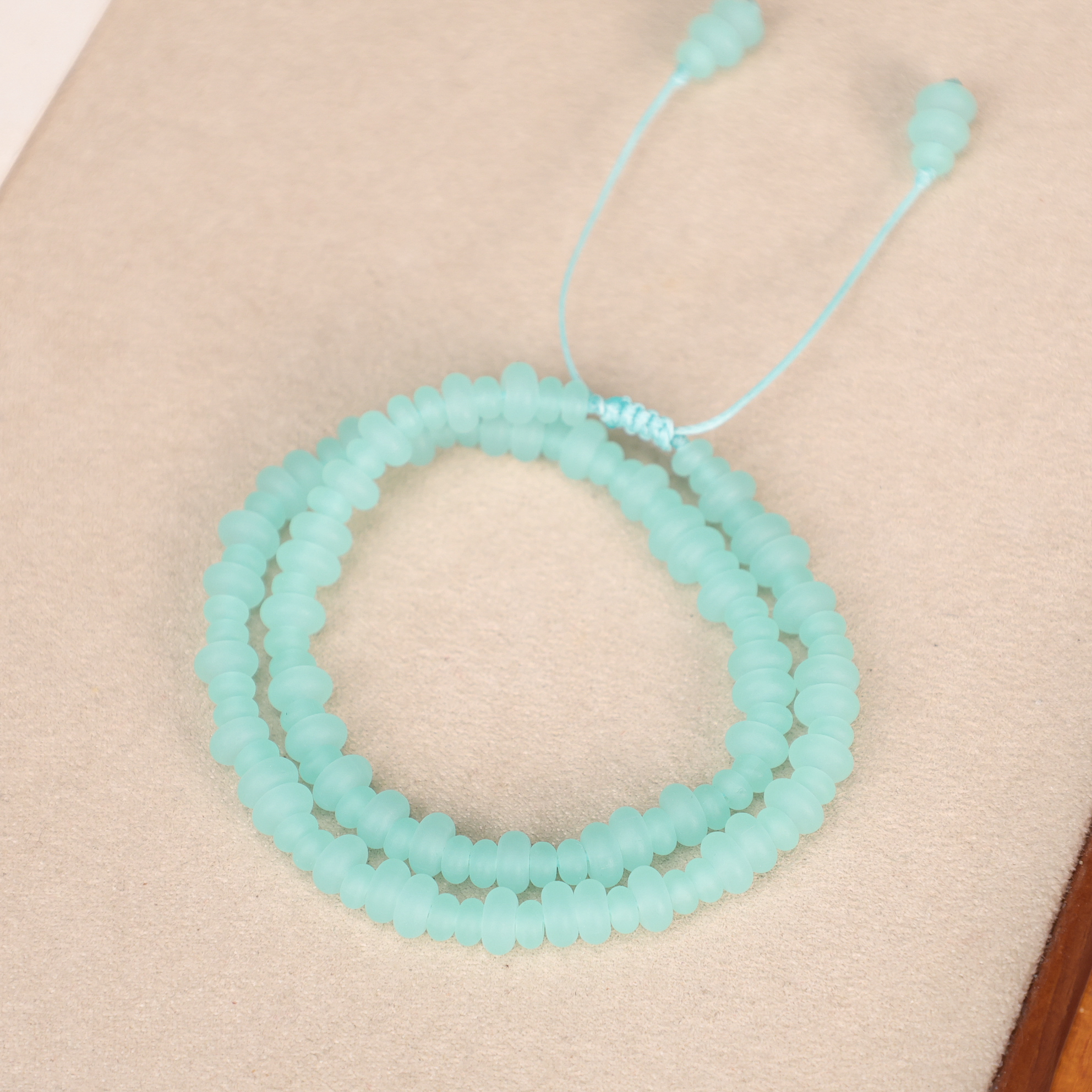 琉璃手链 LZ5243-1天蓝色磨砂算盘双层绳编满串琉璃手串