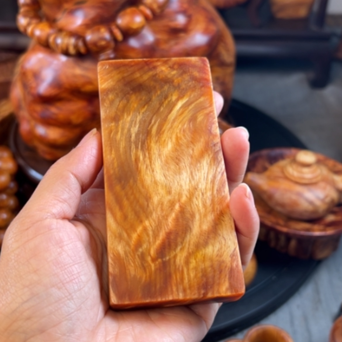 【闪购商品】松木（琥珀木）把件
