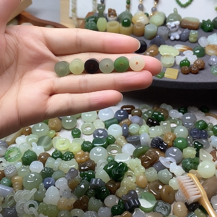 未镶嵌和田玉挂件隔片29.9一个多样性发其一