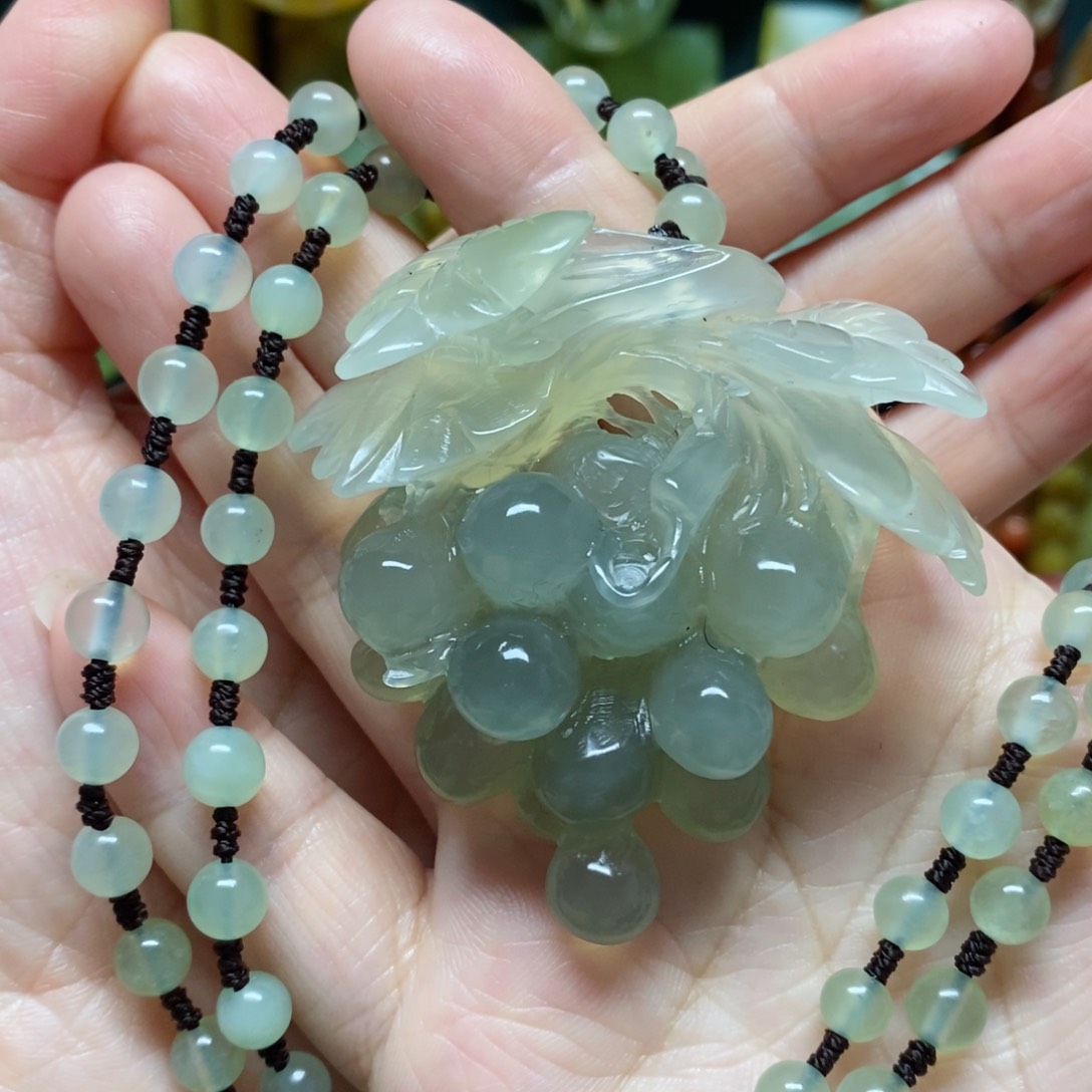 岫玉吊坠(赠链)未镶嵌