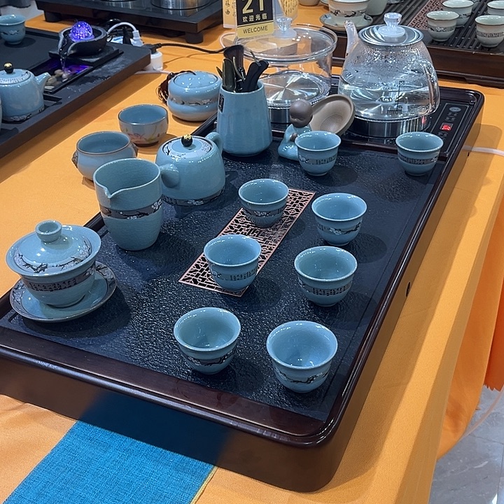 茶盘等都可使用来装饰房间装饰