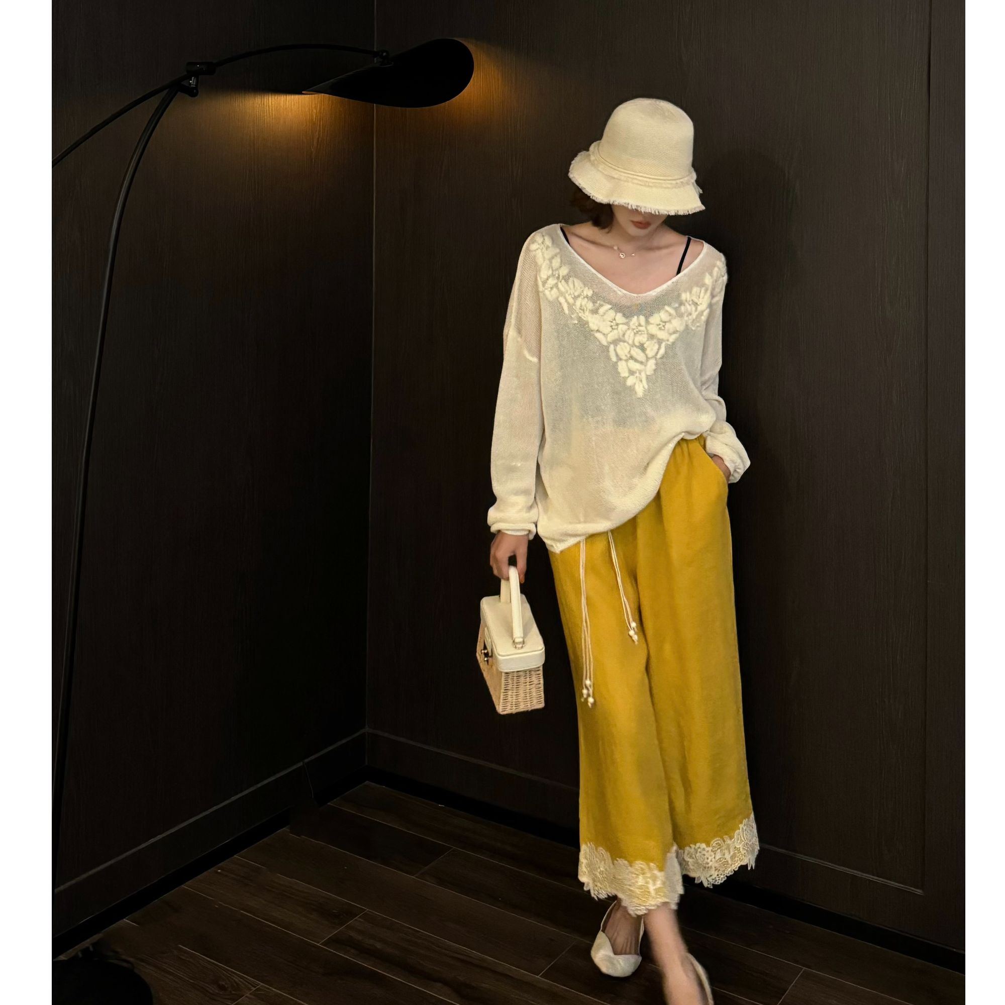 ViniFF薇妮｜【反季】222「琥珀束光」蕾丝抽绳休闲裤WA5XK002