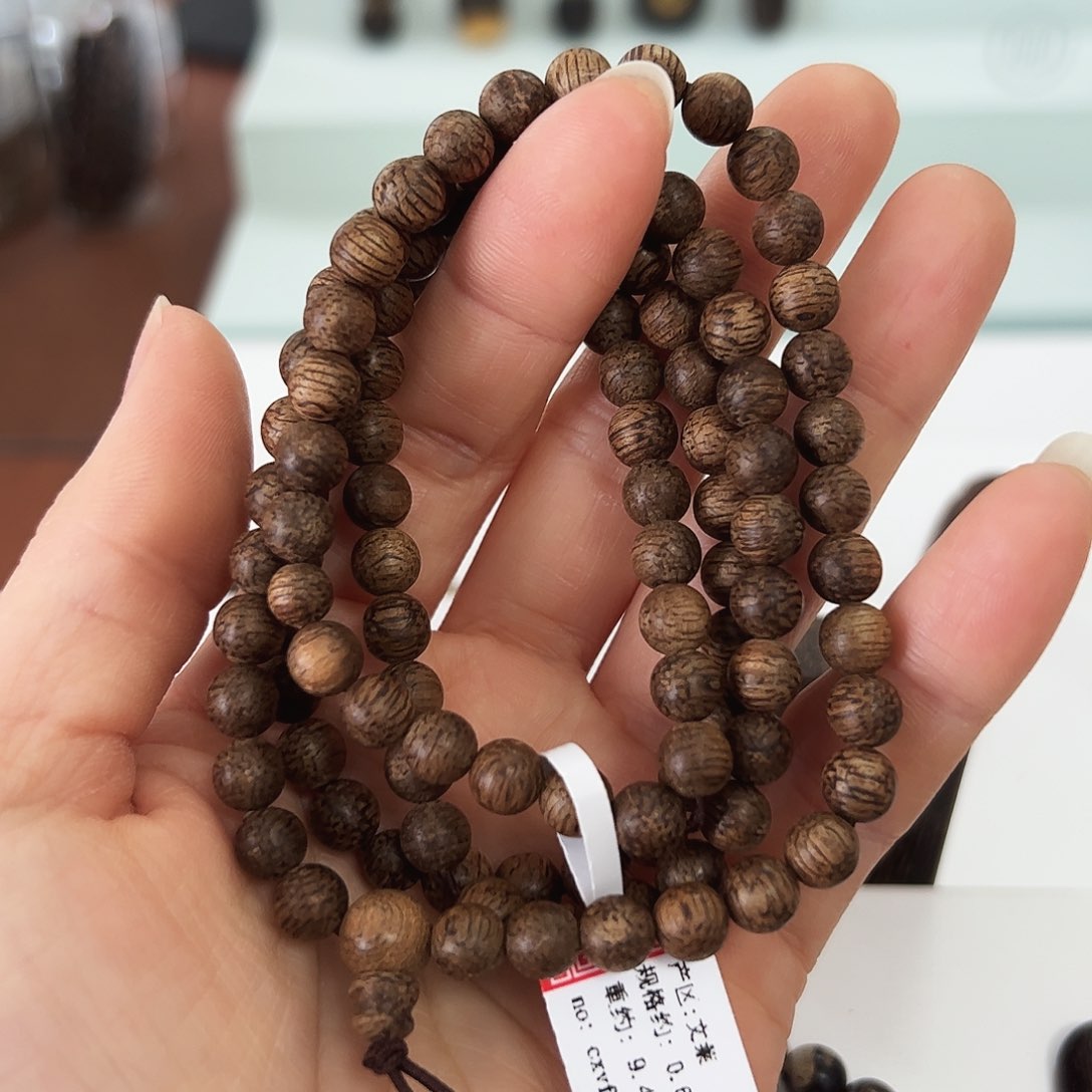 沉香手串文莱多圈 0.65 重:9.45g