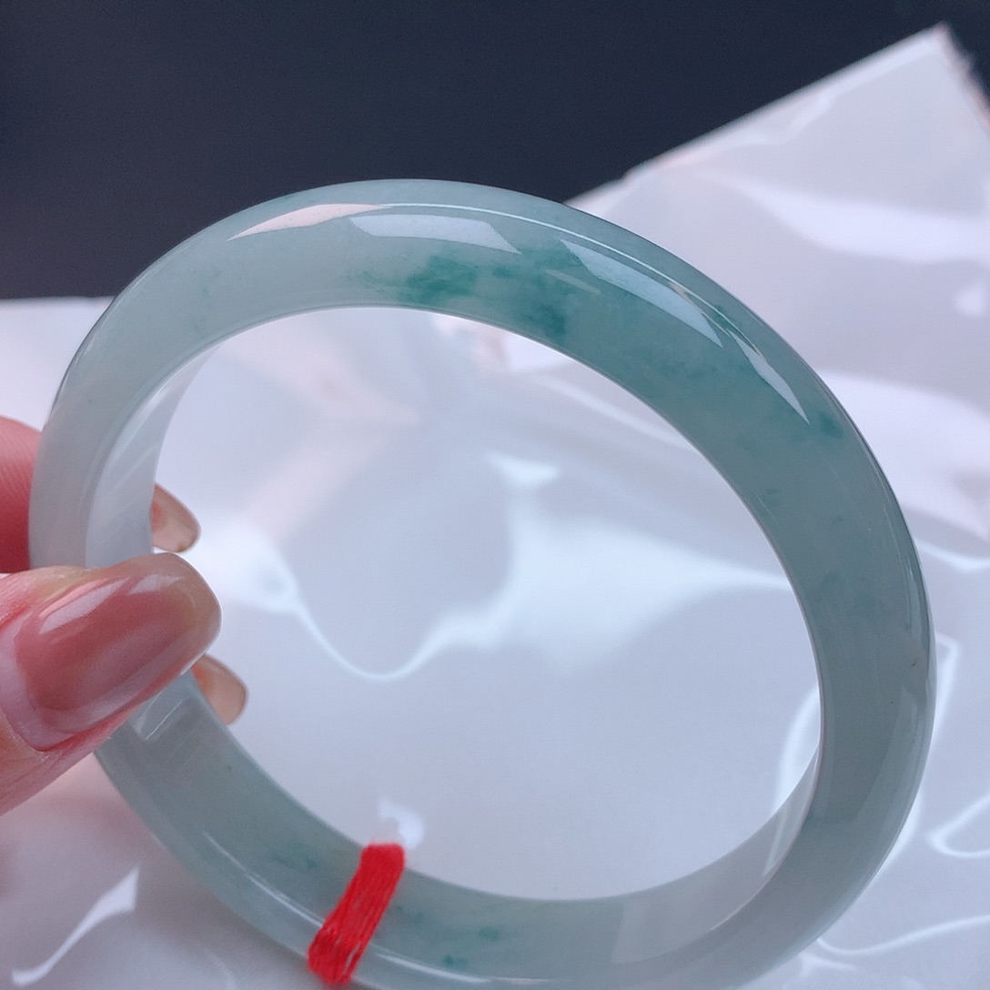 【闪购商品】未镶嵌手镯翡翠62+