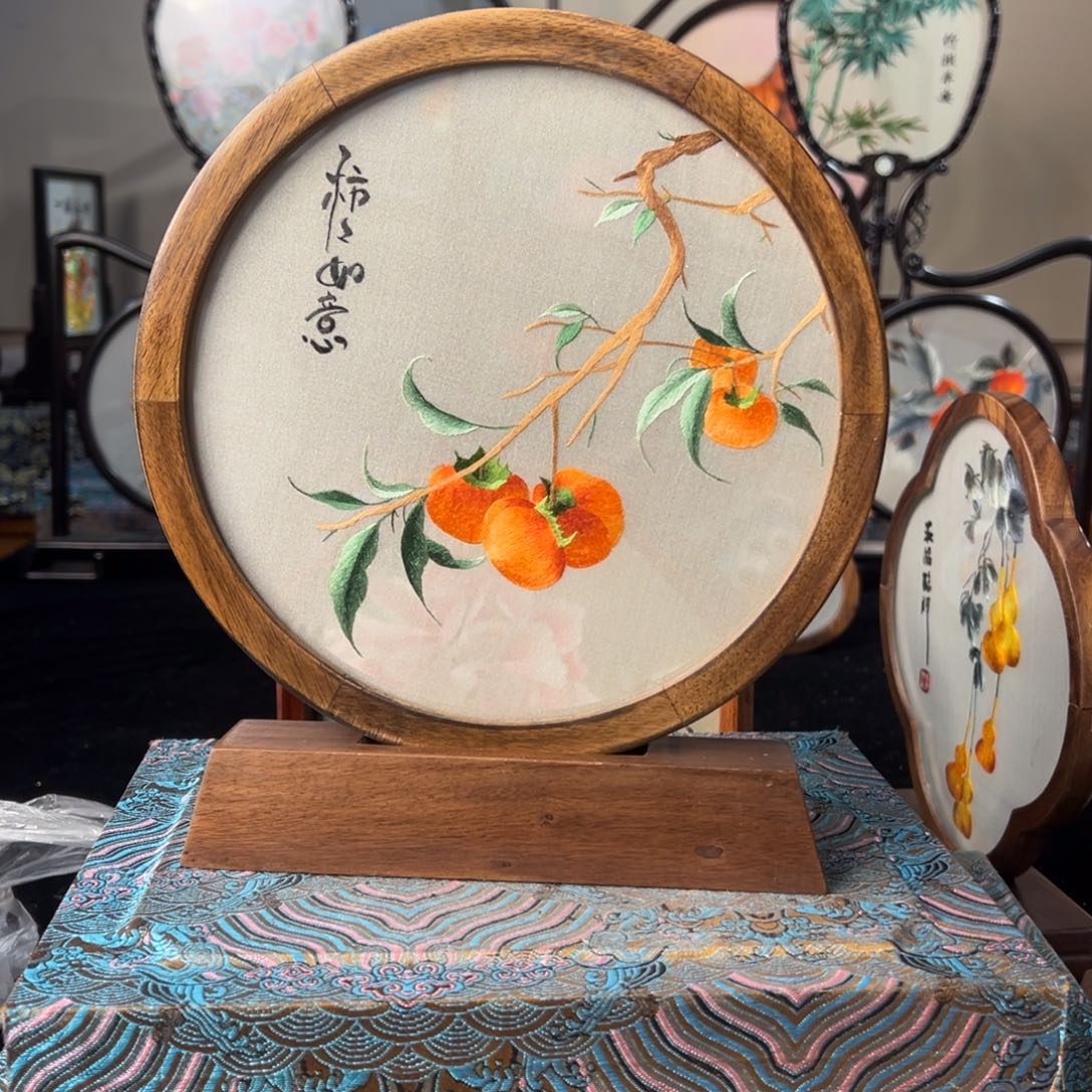 刺绣纯手工刺绣双面绣实木摆件 
