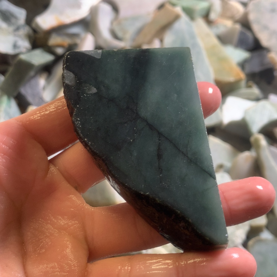 翡翠颈饰未镶嵌缅甸翡翠