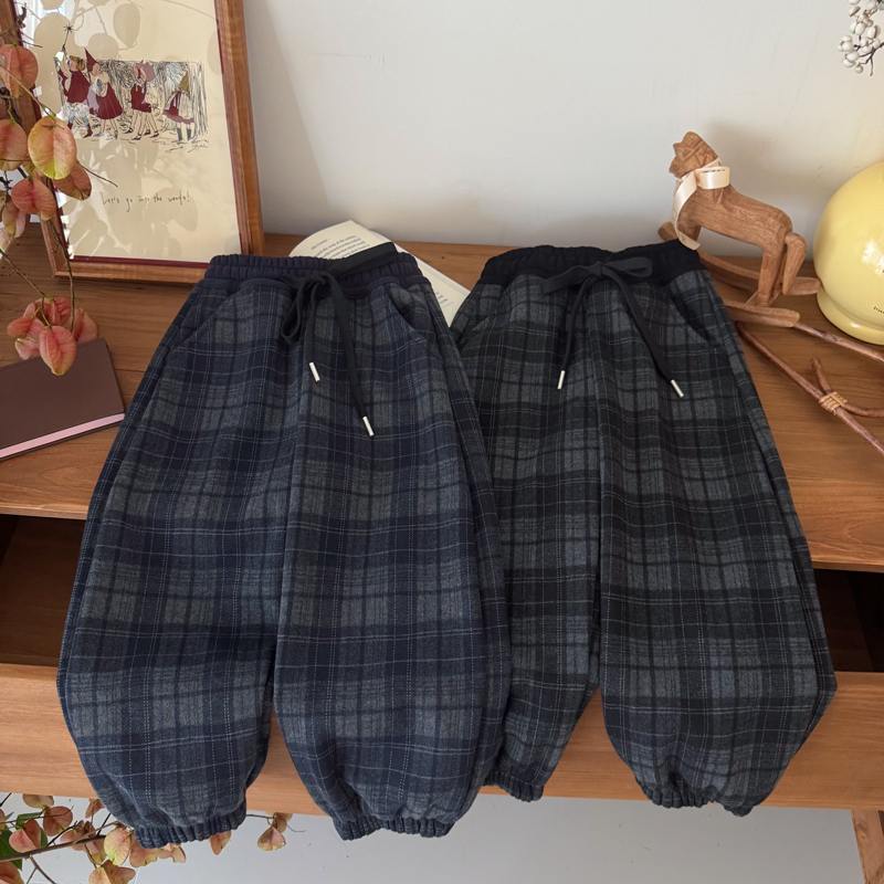 儿童新款秋冬季男女宝保暖加厚加绒格纹卫裤KZ25632