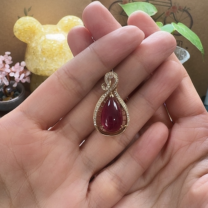 碧玺颈饰18K金镶嵌碧玺戒指