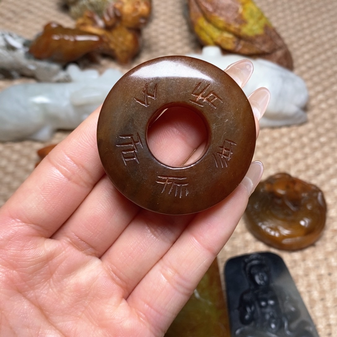 白玉菩提吊坠白玉菩提白玉菩提摆件