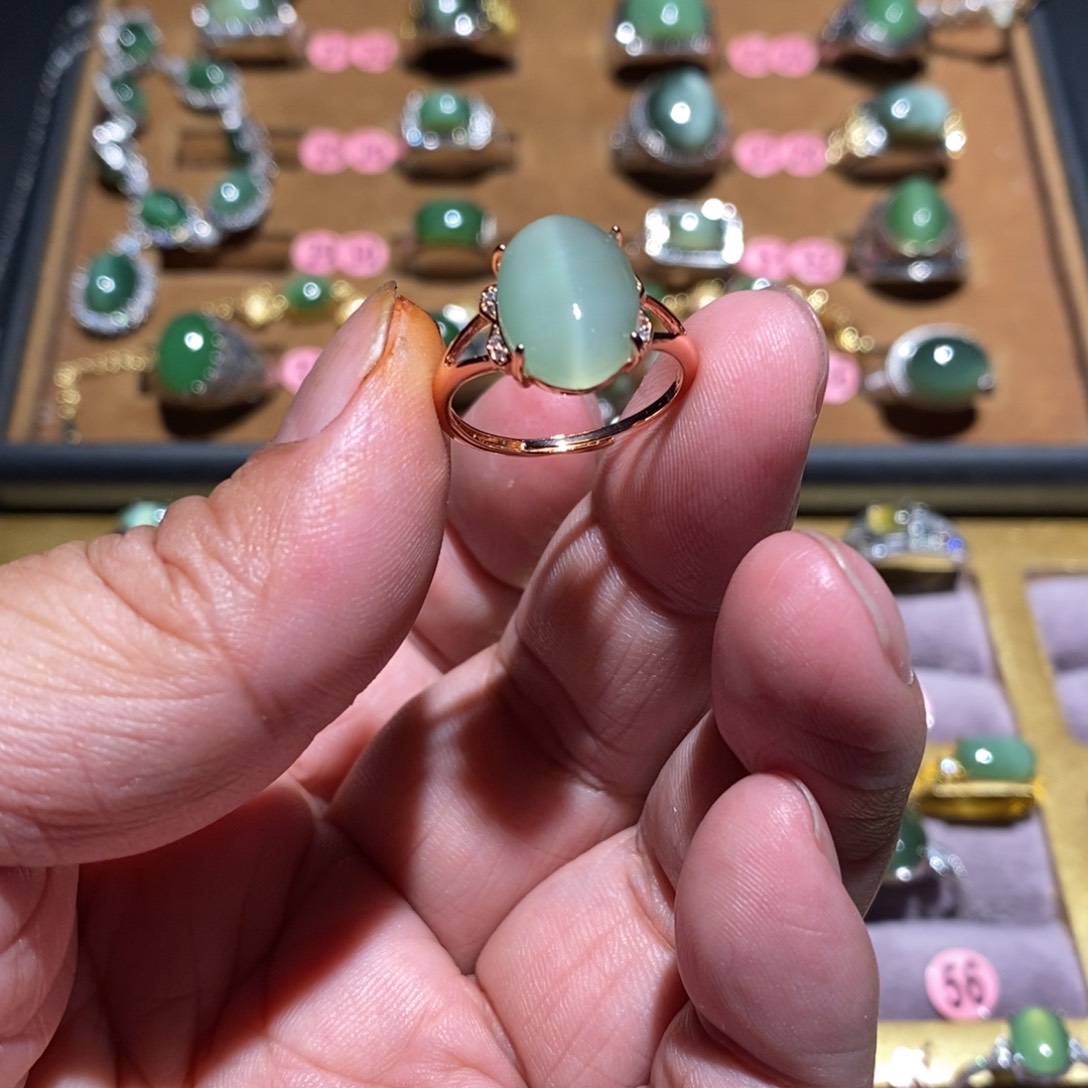 和田玉（碧玉）戒指未镶嵌