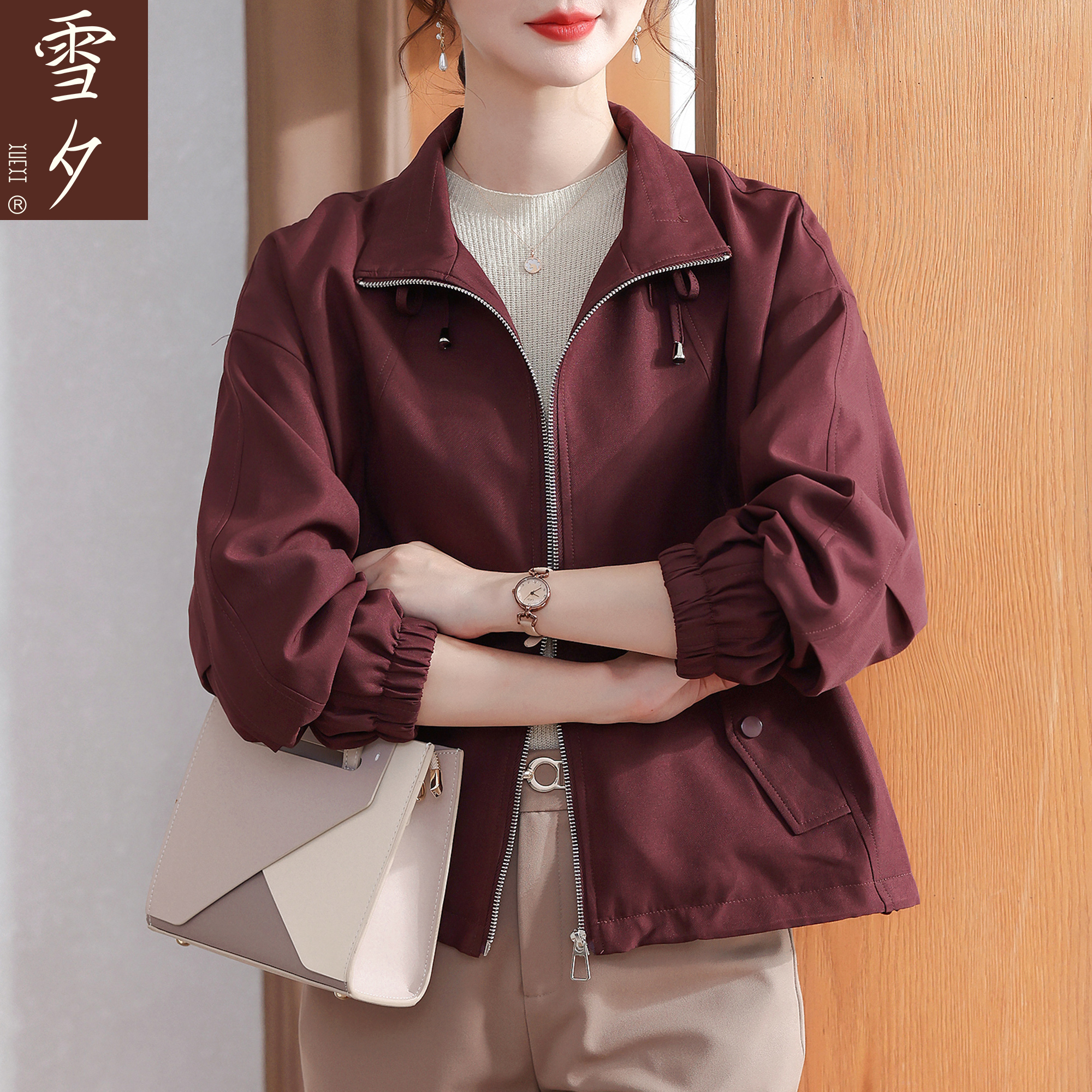 妈妈秋装时尚短款风衣外套2025新款中老年女装巨好看洋气夹克上衣