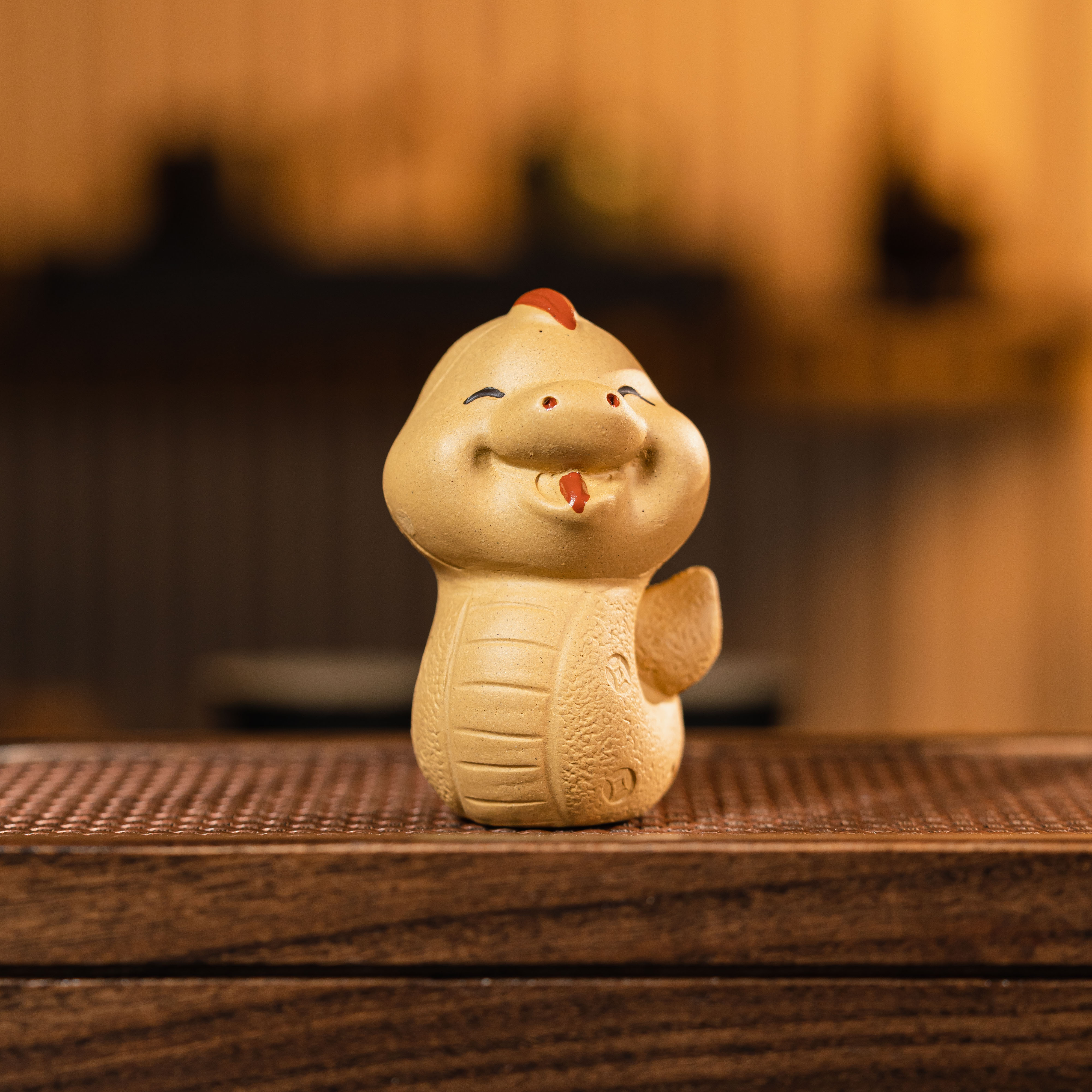 GS6-028  宜兴手工紫砂   蛇年款茶宠