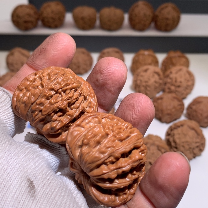 桃核吊坠早*会山西汉高楼40