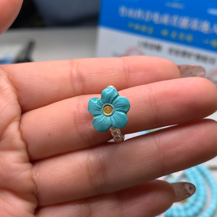 绿松石配饰未镶嵌