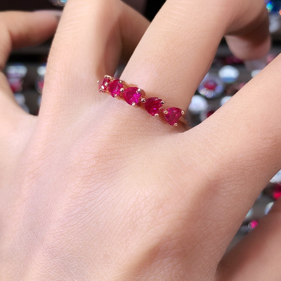 银S925镶嵌戒指红宝石玫瑰金