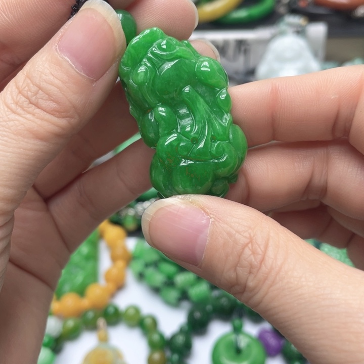 翡翠未镶嵌手链项链39