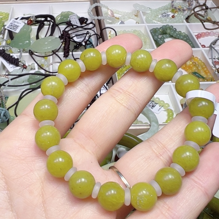 未镶嵌蛇纹石玉手链
