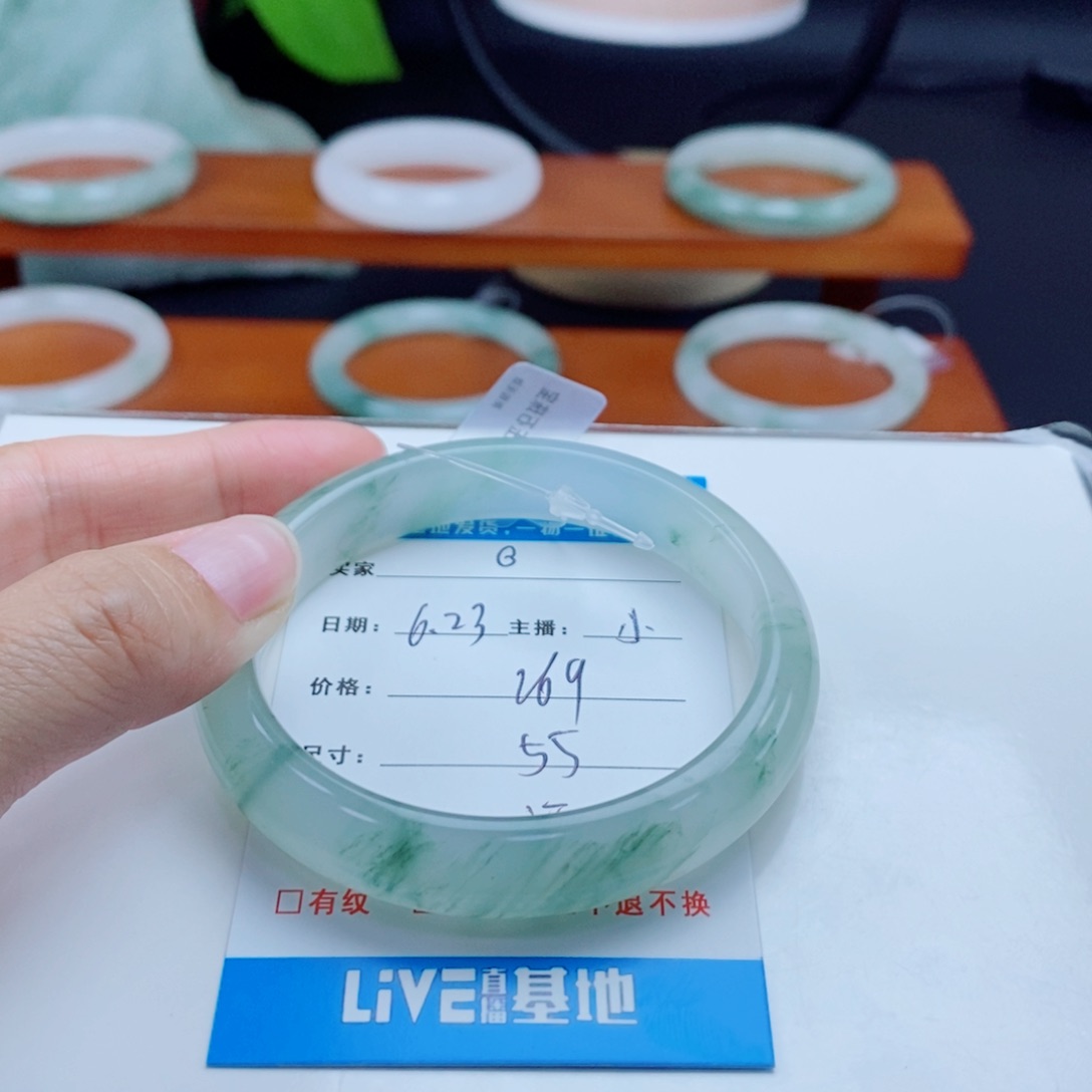 石英质玉手镯未镶嵌ɞ