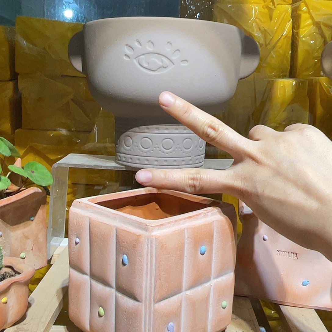 红陶10.5×10.5花盆两个
