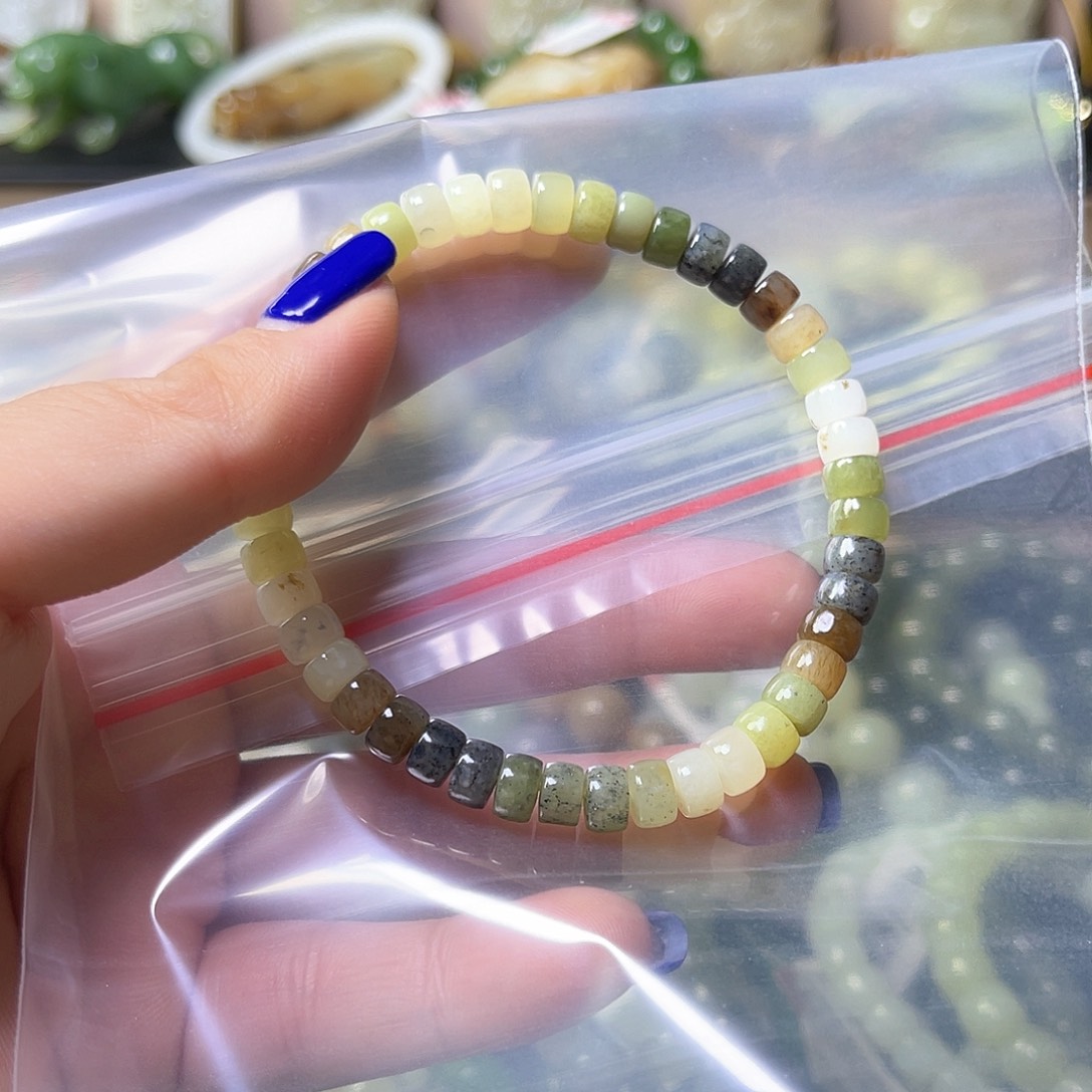 和田玉手链未镶嵌