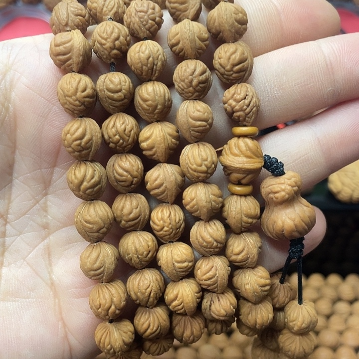 F***w把件桃核小金豆脖挂0.9➕尺寸117颗