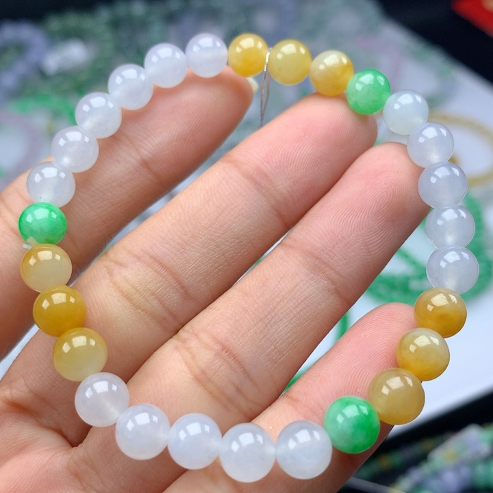 翡翠手镯未镶嵌卡