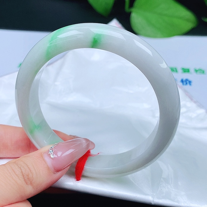 翡翠手镯未镶嵌58 57 58