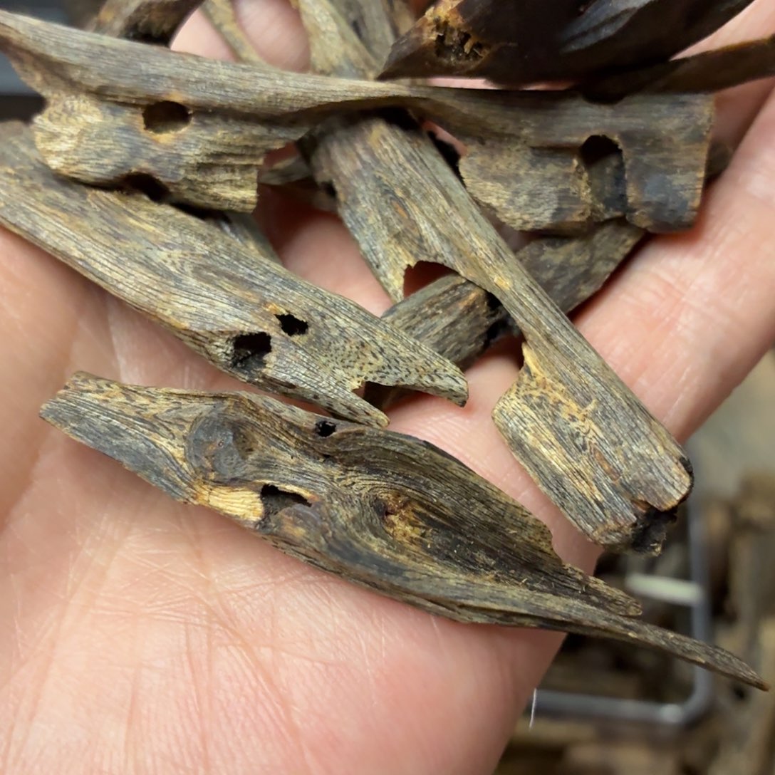 沉香沉香碎屑沉水沉香奇楠碎屑