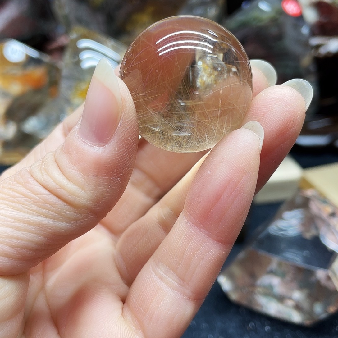 佳***宝珠宝半成品未镶嵌水晶