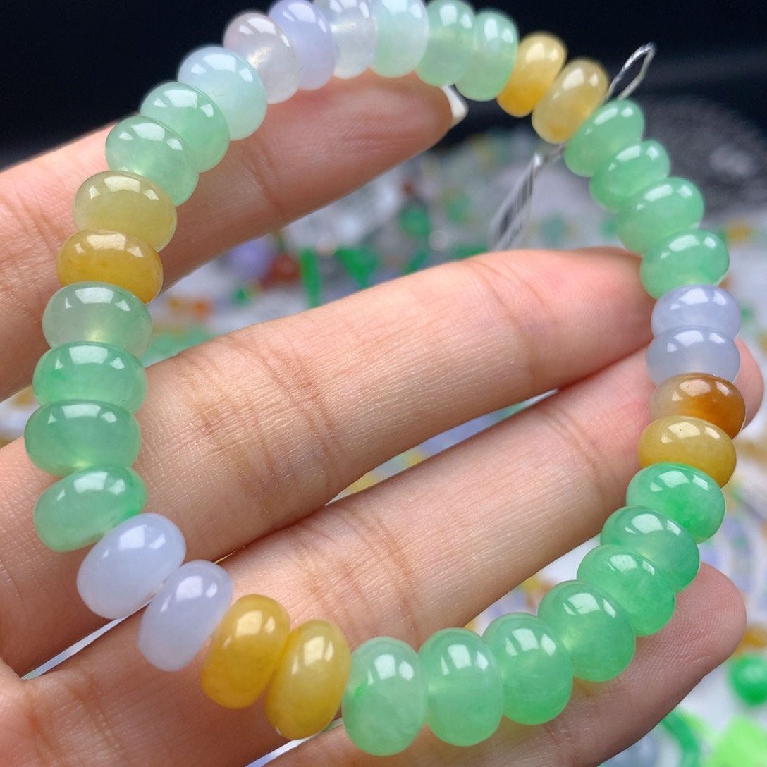 翡翠手链未镶嵌卡