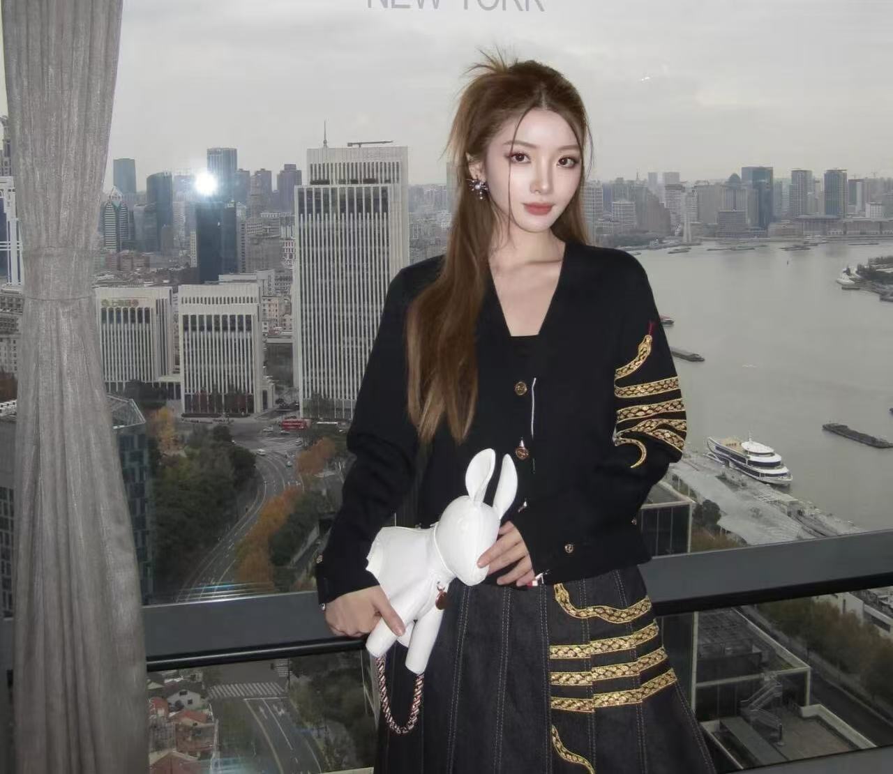 2025秋冬款金蛇蛇年限定复古百搭开衫毛衣 A8109