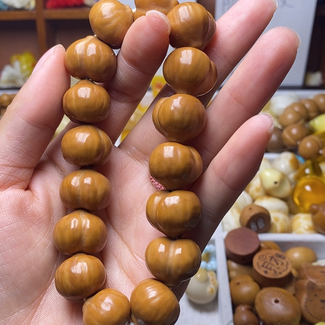 糖***咪猴头核桃吊坠18爱心