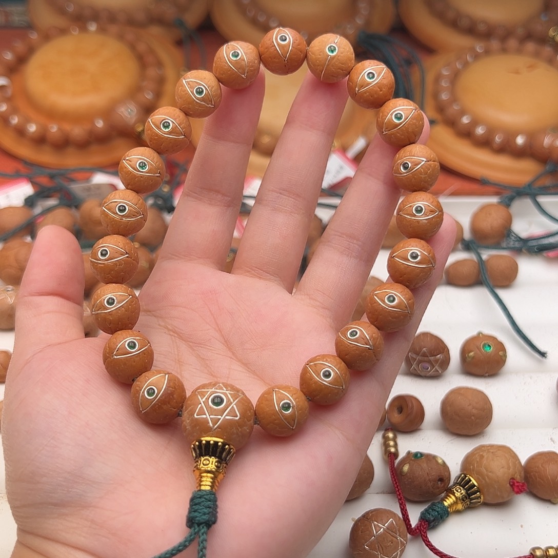 招***猪凤眼菩提手串凤眼菩提