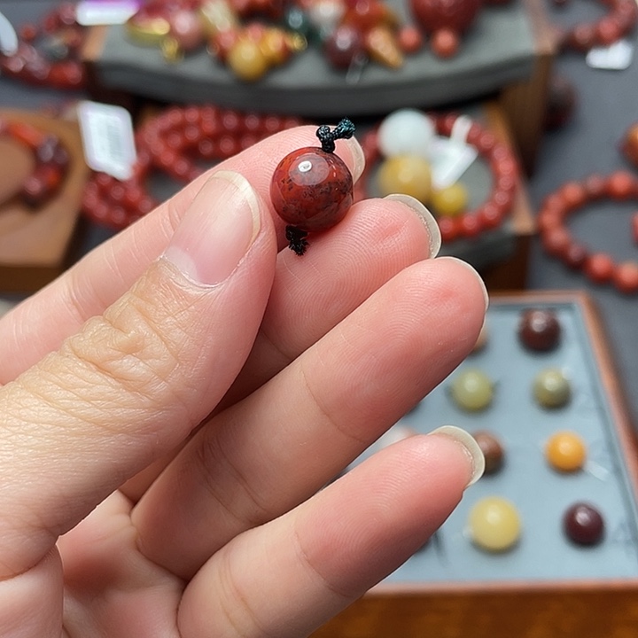 未镶嵌单珠10多样性发南红玛瑙