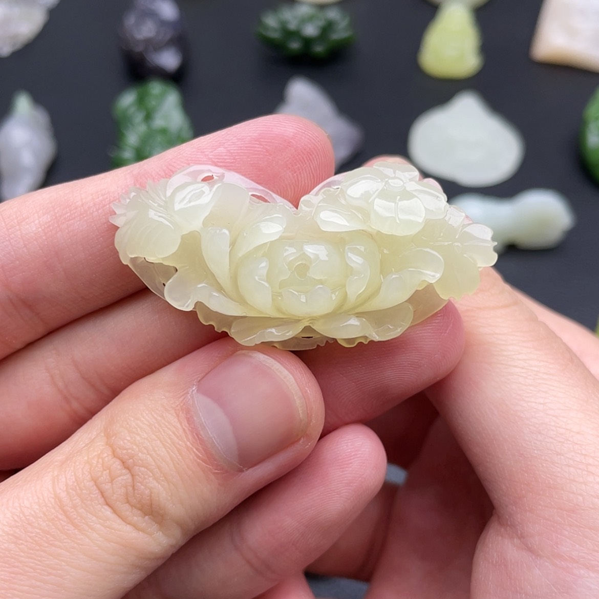 【闪购商品】颈饰未镶嵌和田玉