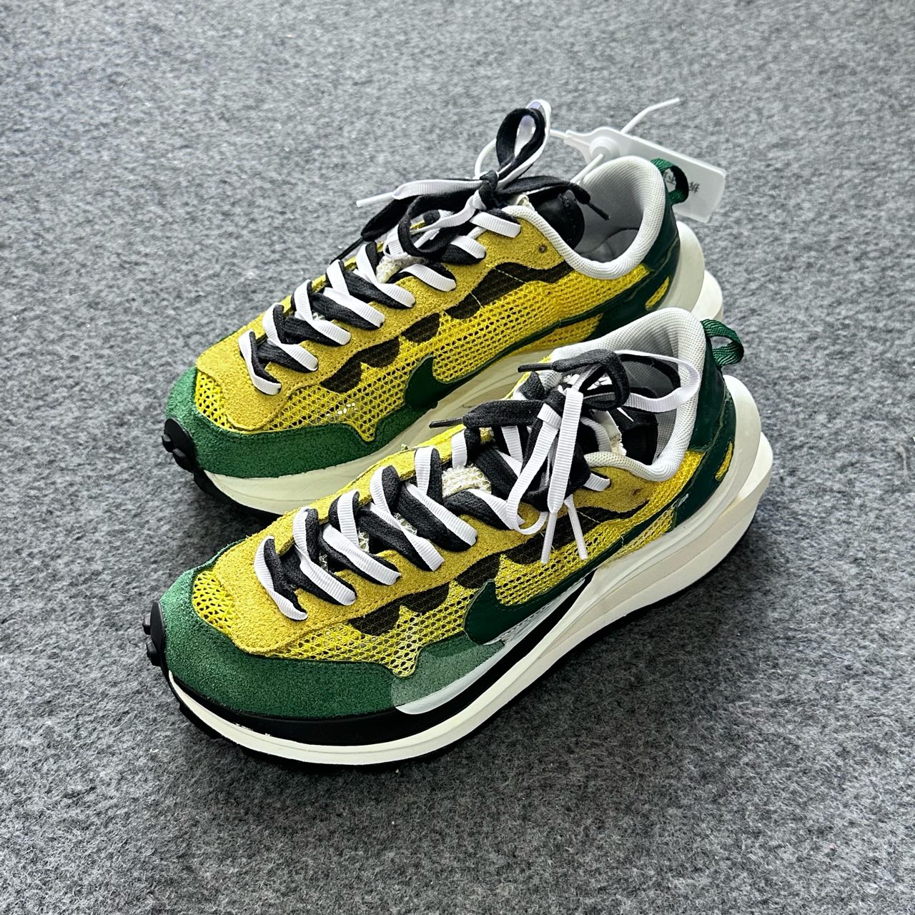 95新 MM6 Sacai3.0黄绿 40.5码 ZZ0211鞋