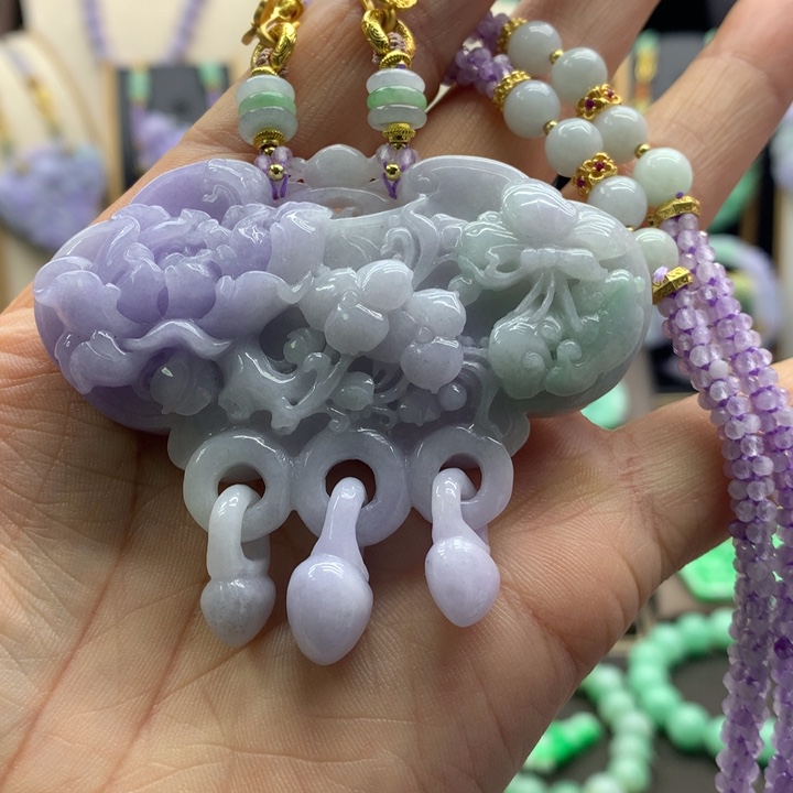 翡翠吊坠(不含链)未镶嵌