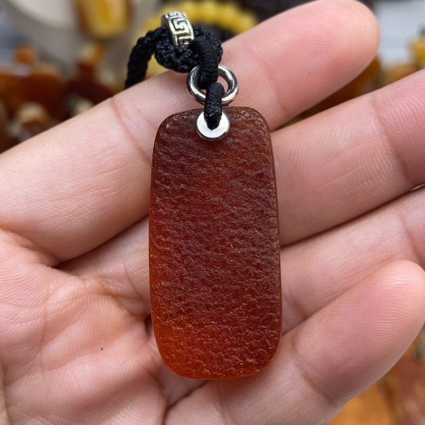 【闪购商品】琥珀颈饰未镶嵌