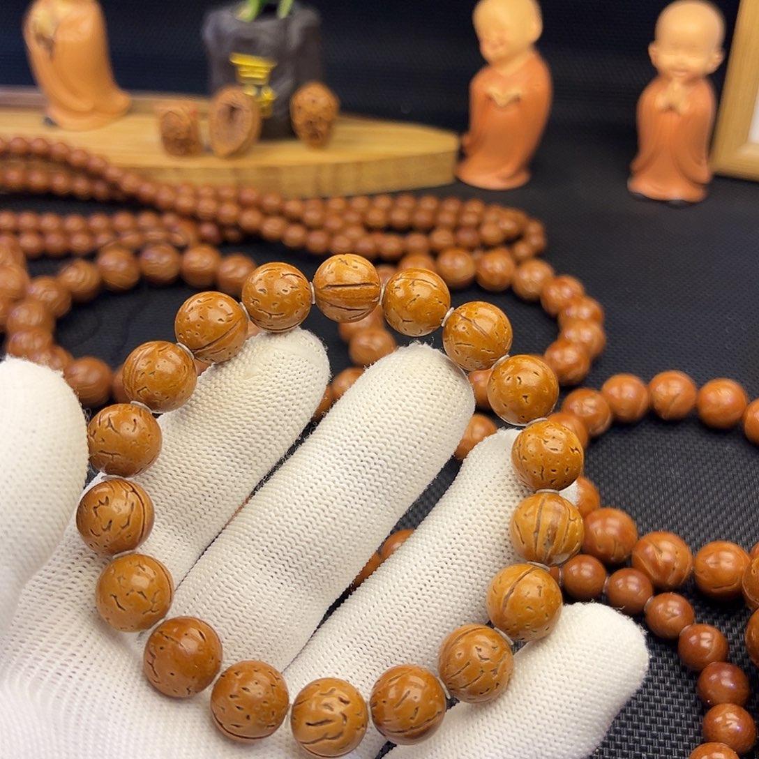 风***晒野生东北桃核光珠