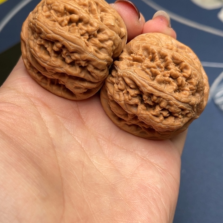 文玩核桃把件粗筋40