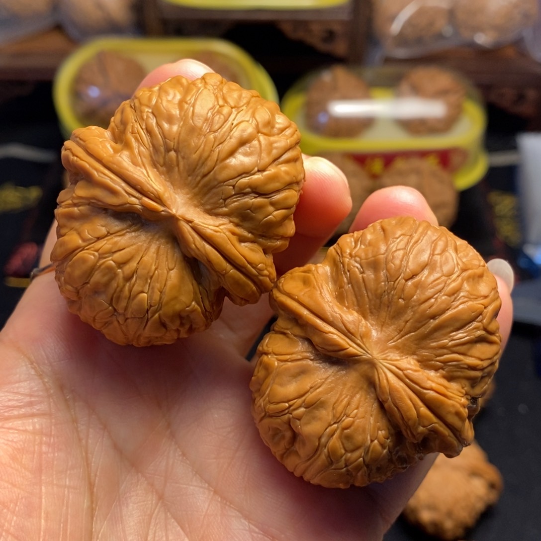 桃核把件元宝46狮子头