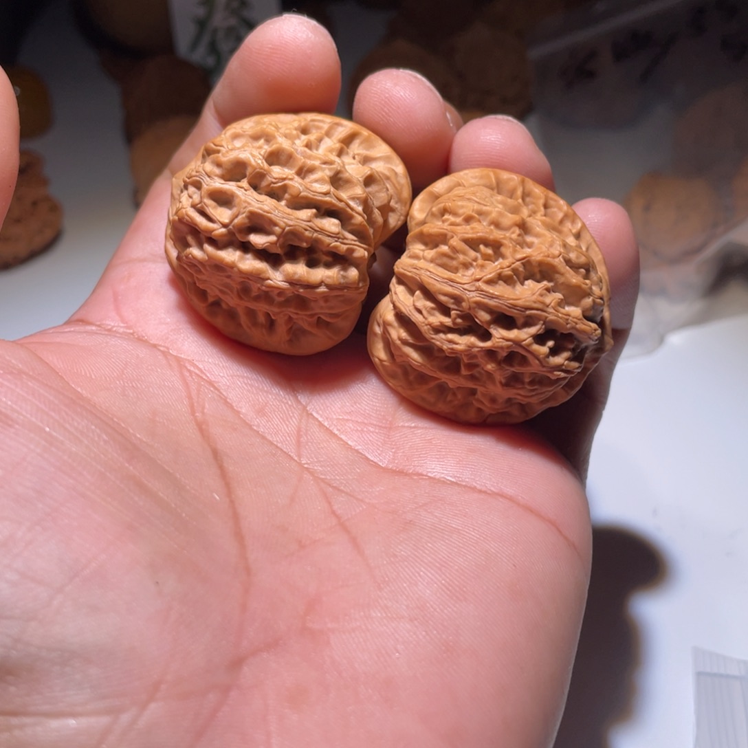 文玩核桃吊坠龙脉元宝 全品